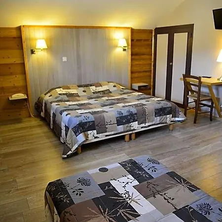 Logis L'auberge D'aranc Szálloda Aranc