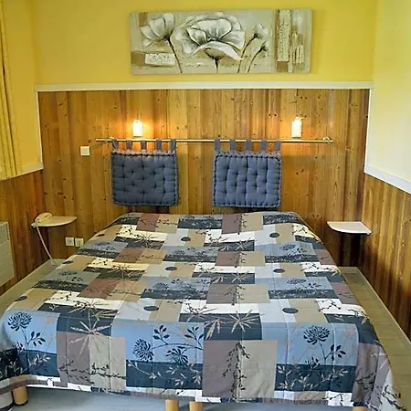 Logis L'auberge D'aranc Szálloda 3*