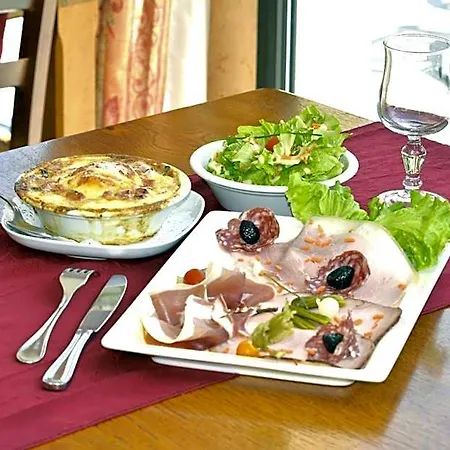 Logis L'auberge D'aranc Szálloda Aranc