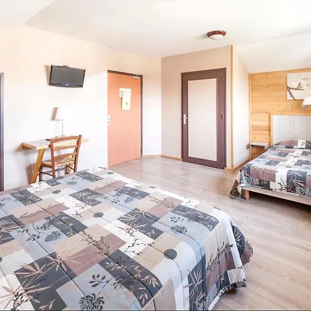 Szálloda Logis L'auberge D'aranc