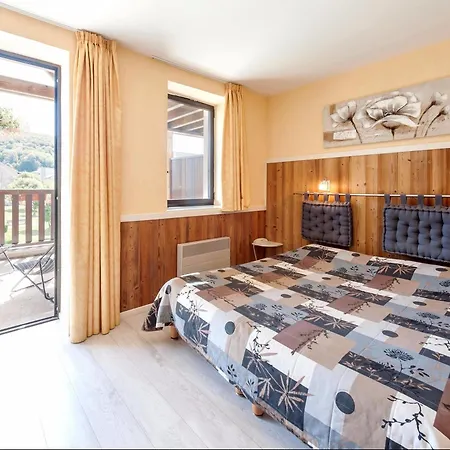 Szálloda Logis L'auberge D'aranc